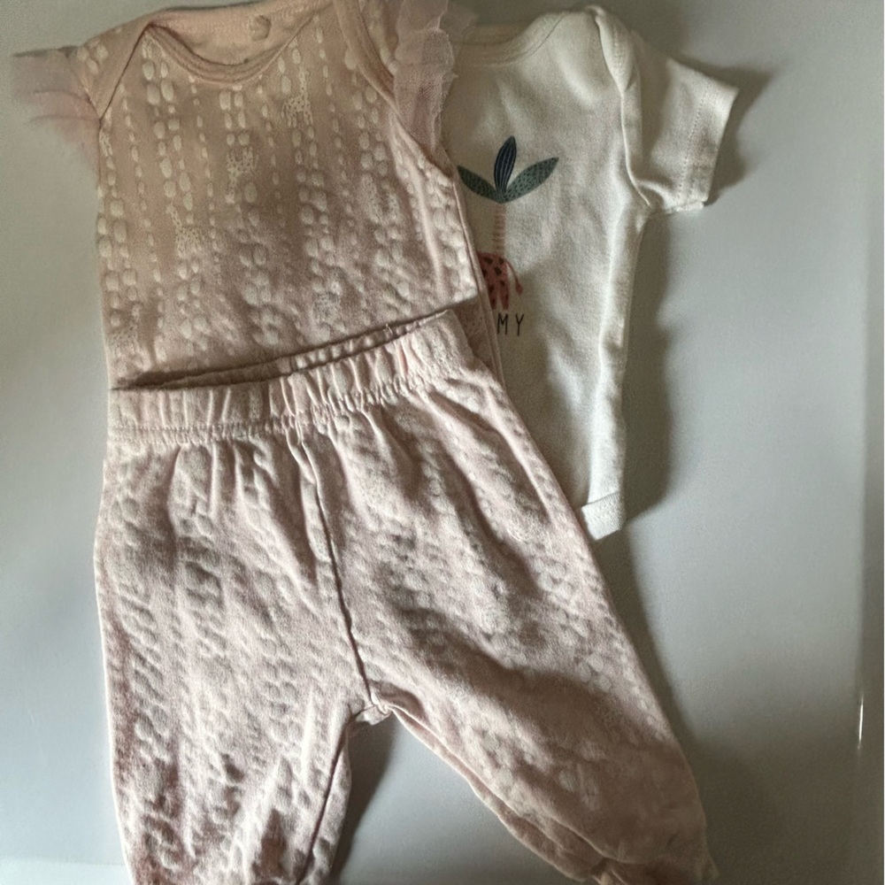 Baby Gear Soft Pink Infant Set